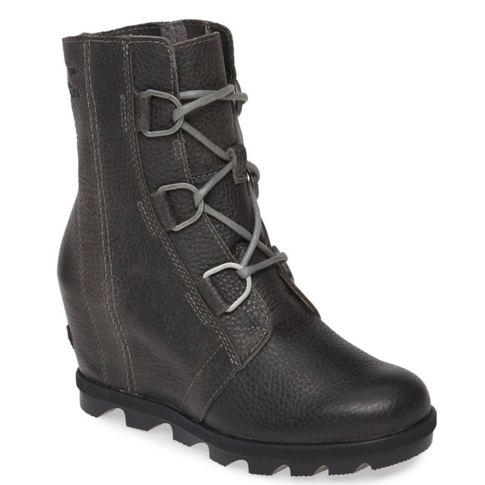 Sorel Women’s Joan of Arctic II Waterproof Boots